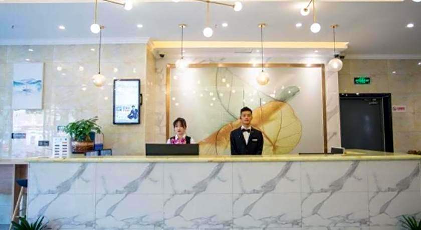 GreenTree Inn Express Shanghai Pudong Lingang New City Yunhan Road