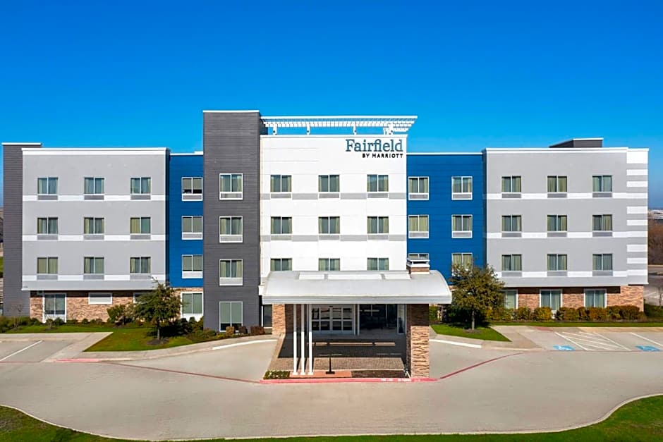 Fairfield Inn & Suites by Marriott Dallas West/I-30