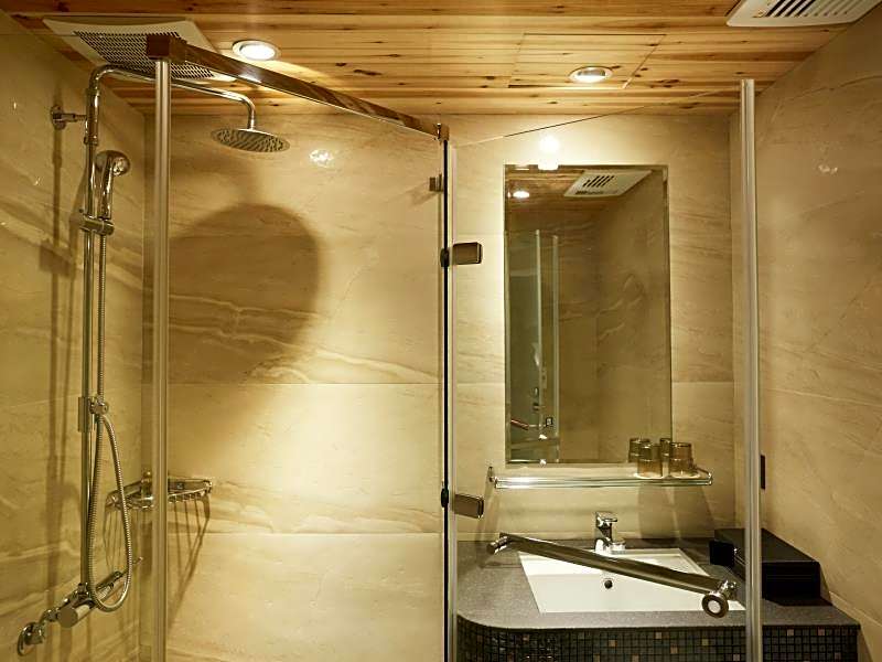 Beauty Hotels Taipei - Hotel Bfun