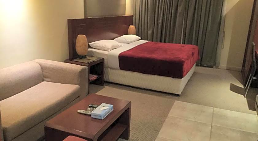 Continental Suite Farwaniya