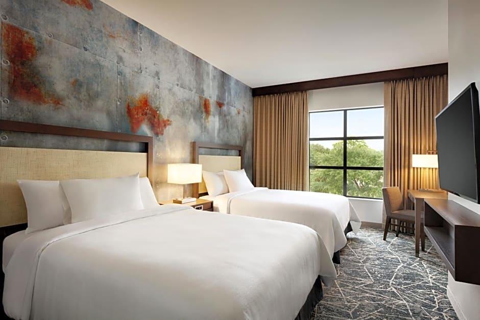 Embassy Suites San Antonio Brooks City Base Hotel & Spa