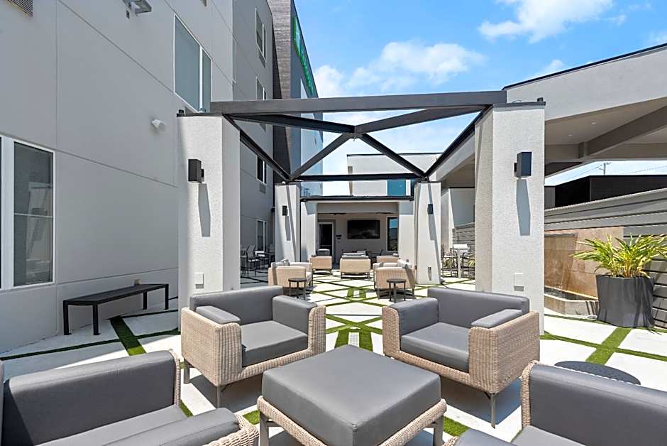Holiday Inn Gonzales By IHG