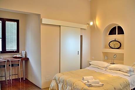 Standard Suite