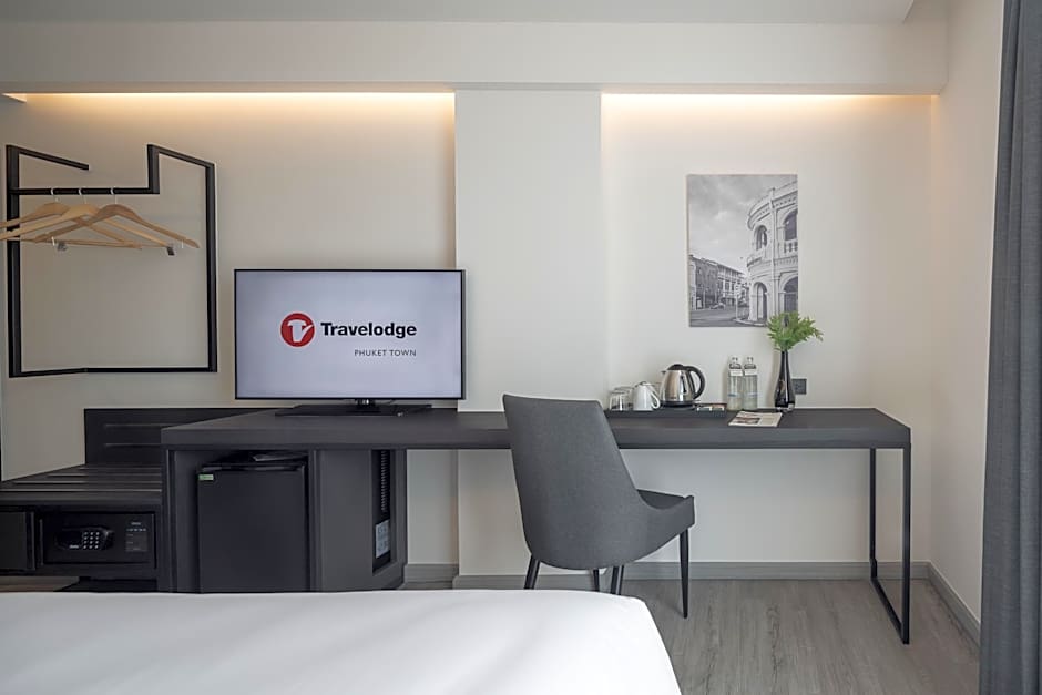 Travelodge Phuket Town