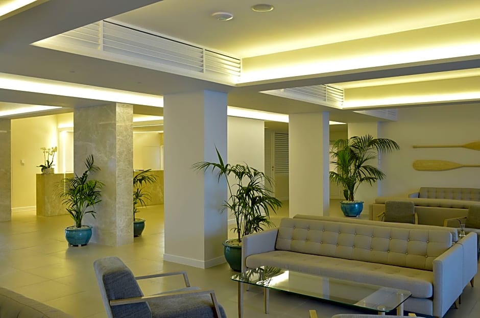 Sunrise Gardens Aparthotel