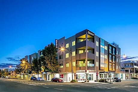 Quest Mawson Lakes