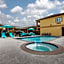 Days Inn & Suites by Wyndham La Porte