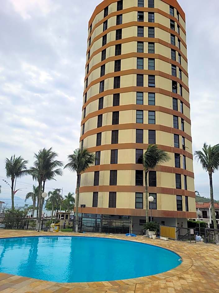 Maravilhoso apto à beira-mar