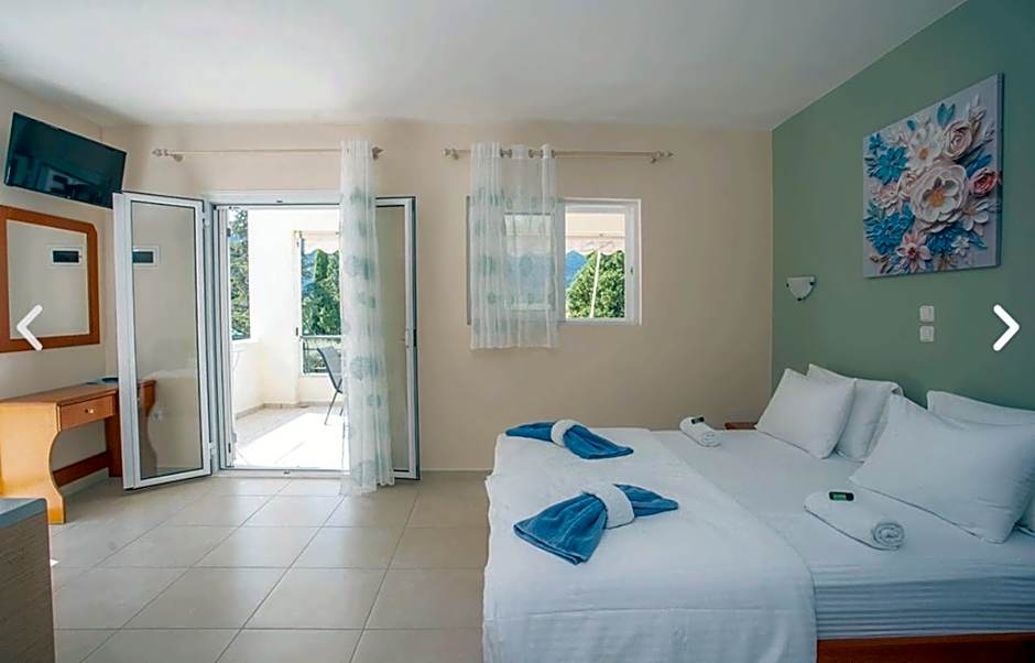 Geni Garden Apartments