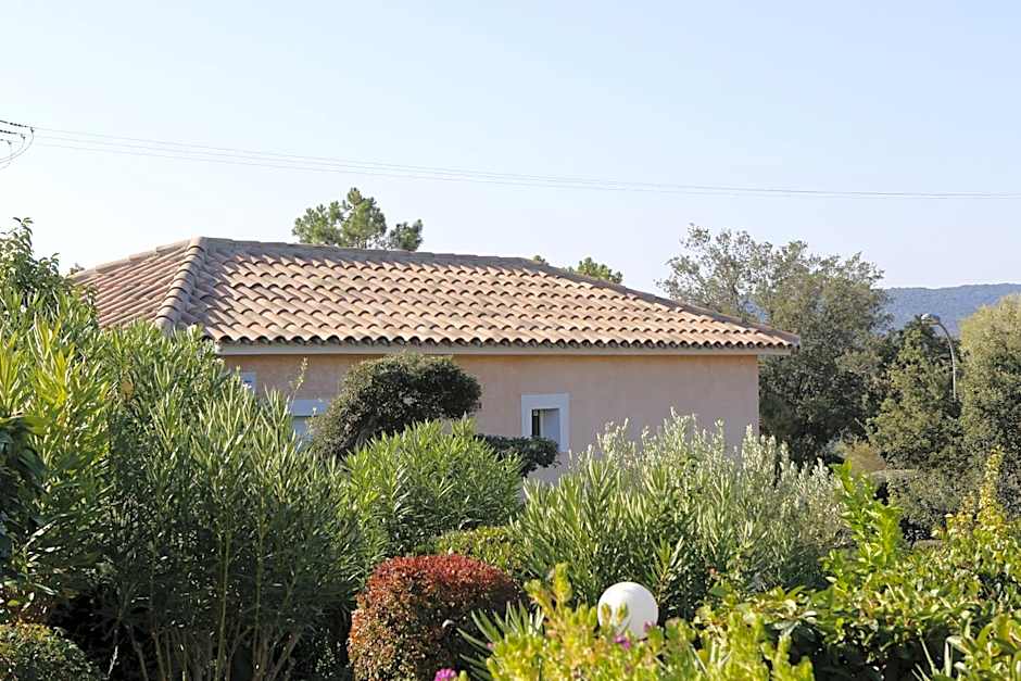 Residence Marina Di A Testa