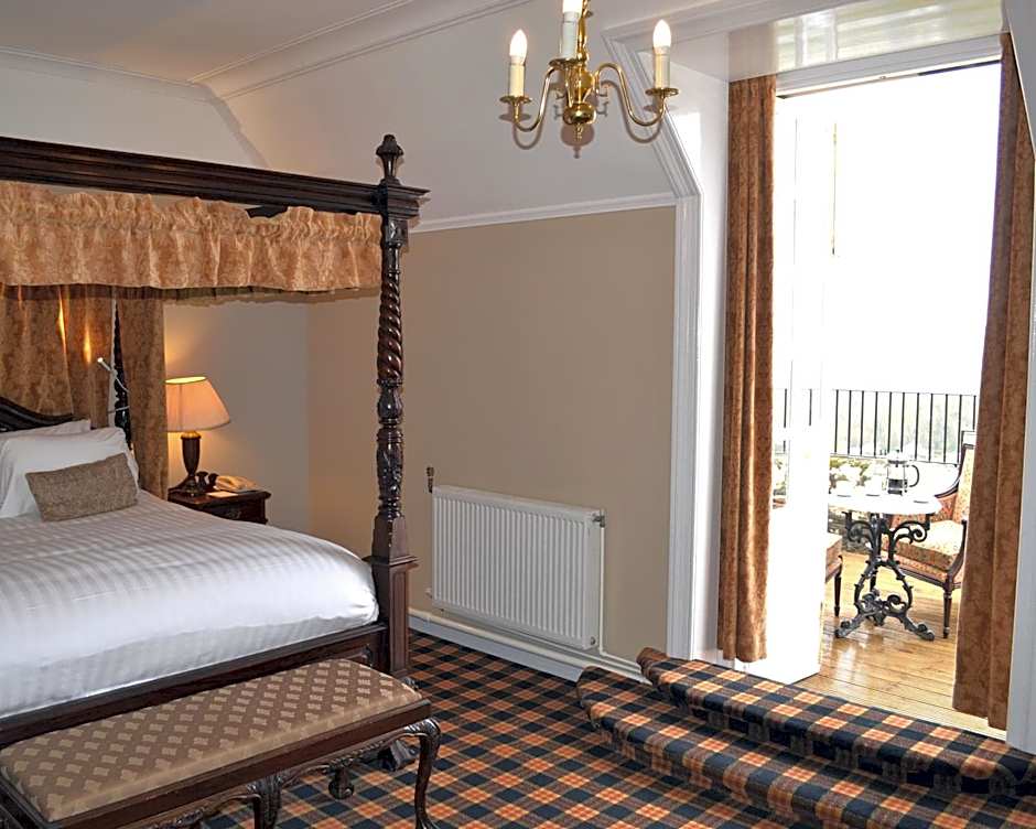 Tulloch Castle Hotel