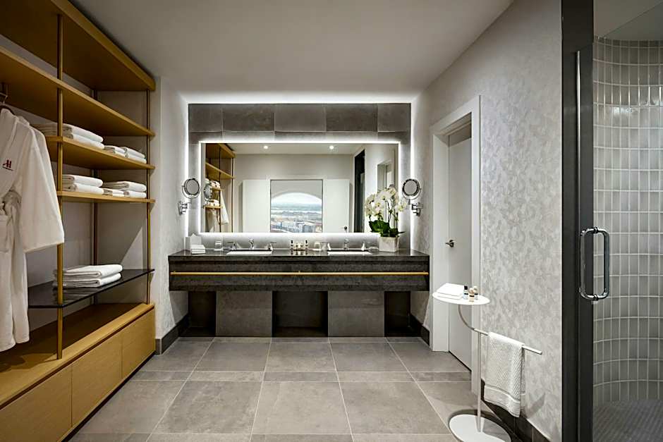 Photo 1 of 10 of Presidential 2 Bedroom 1 King Bed Suite