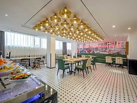 City Comfort Premier Hotel Qinzhou Lingshan Traditional Chinese Medicine Hospital Gymnasium