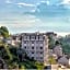Sunset Hill Hotel