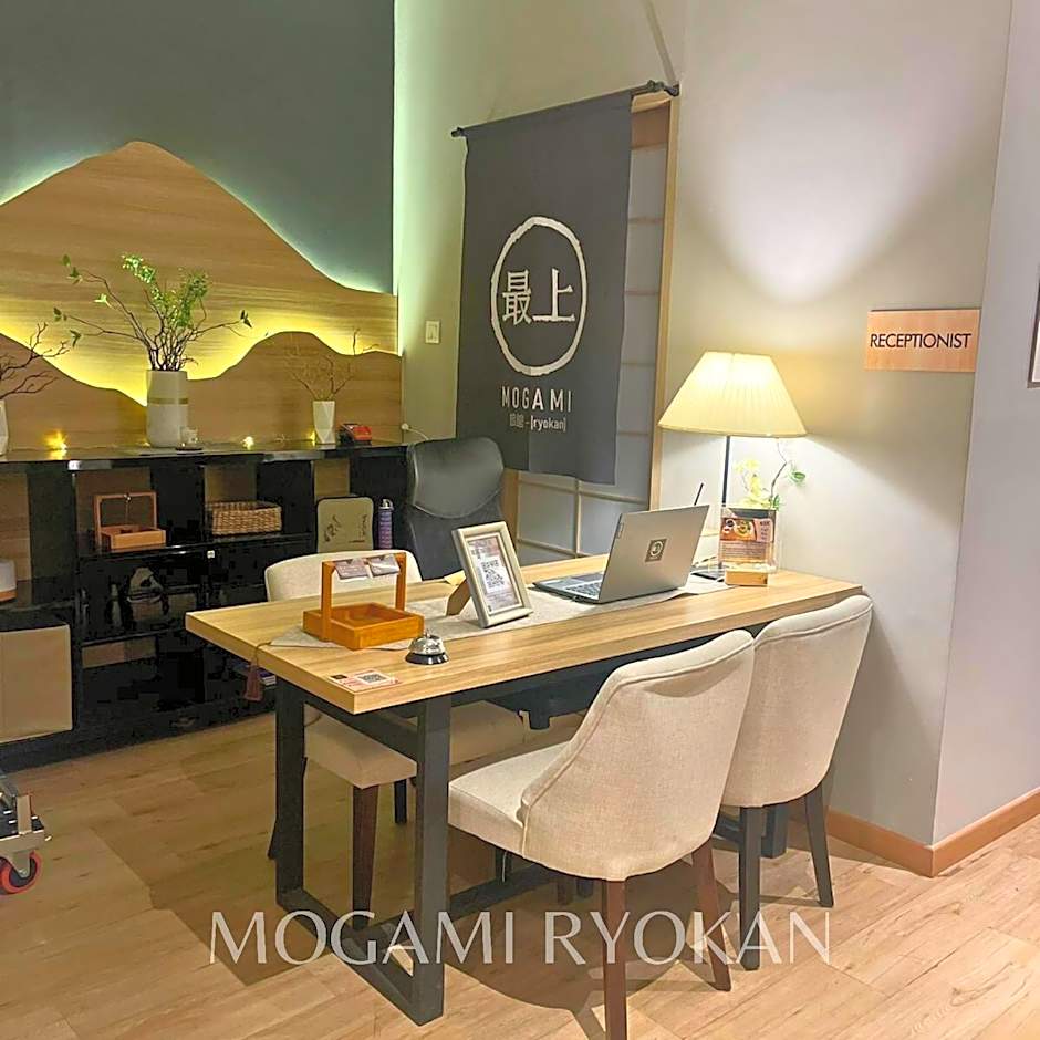 Mogami Ryokan Bandung – Bandung, KY