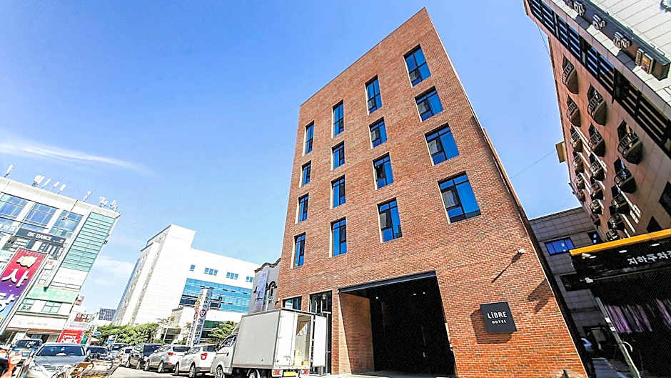 Hotel Libre