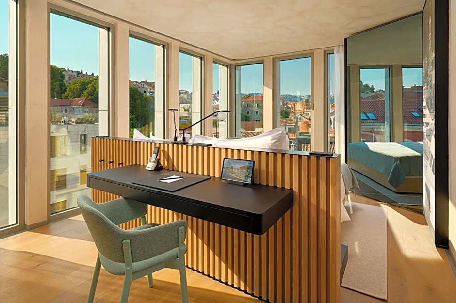 Hotel Ambasador
