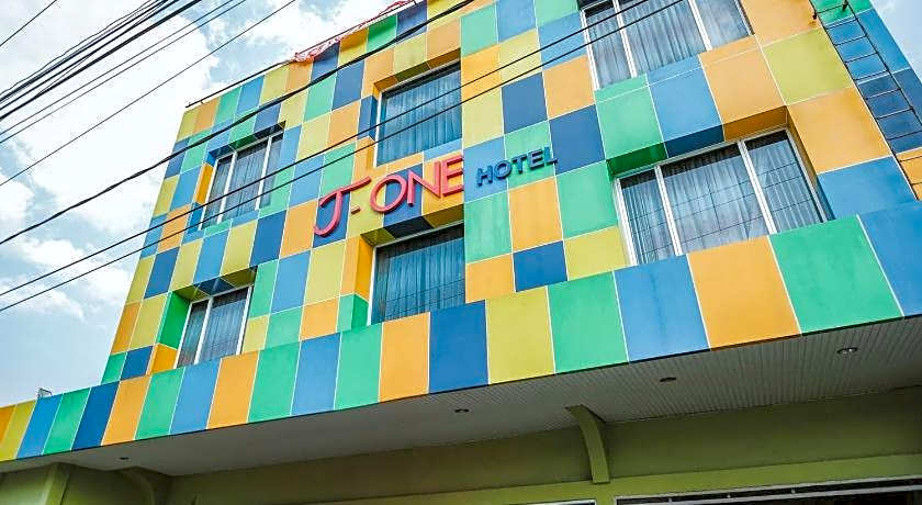 T-One Hotel