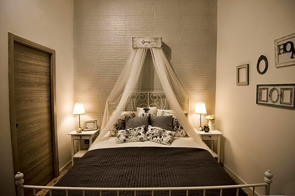 Elegant B&B - Il Vicolo storico