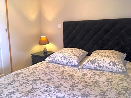 Studio (2 Adults) Orchidée