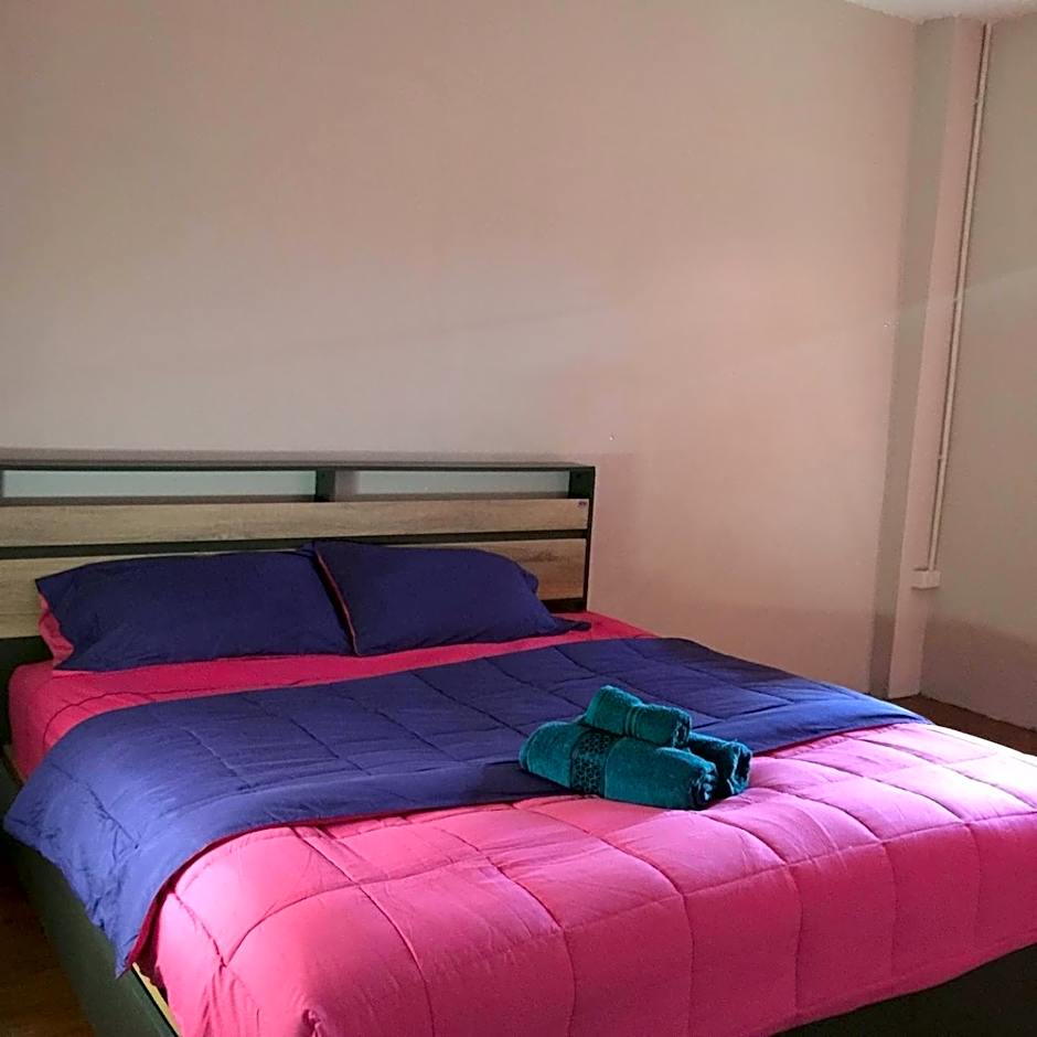 SMILE HOME GUESTHOUSE