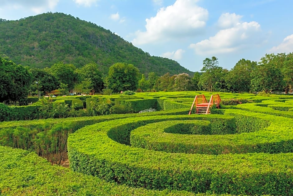 Mont Blanc Base Camp Khaoyai