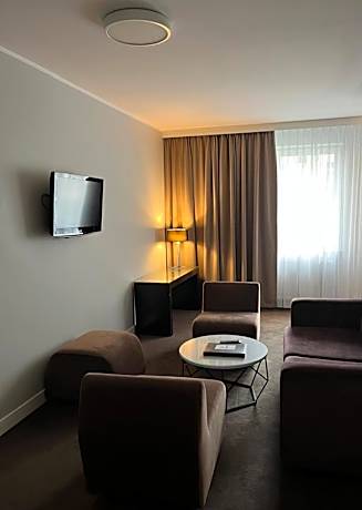 Platinum Apartments Aparthotel
