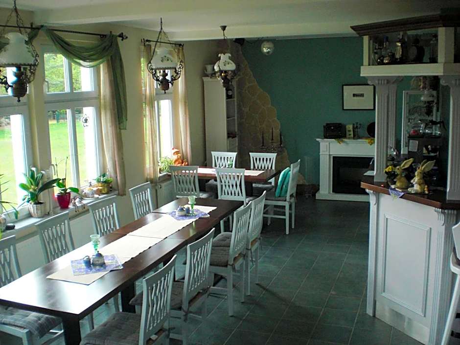 Ferienhof Altglobsow/ Cafe Seeblick
