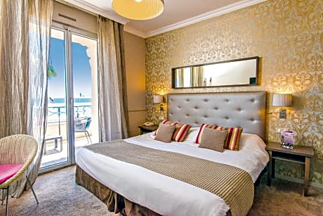 Double Room with Terrace and Sea View