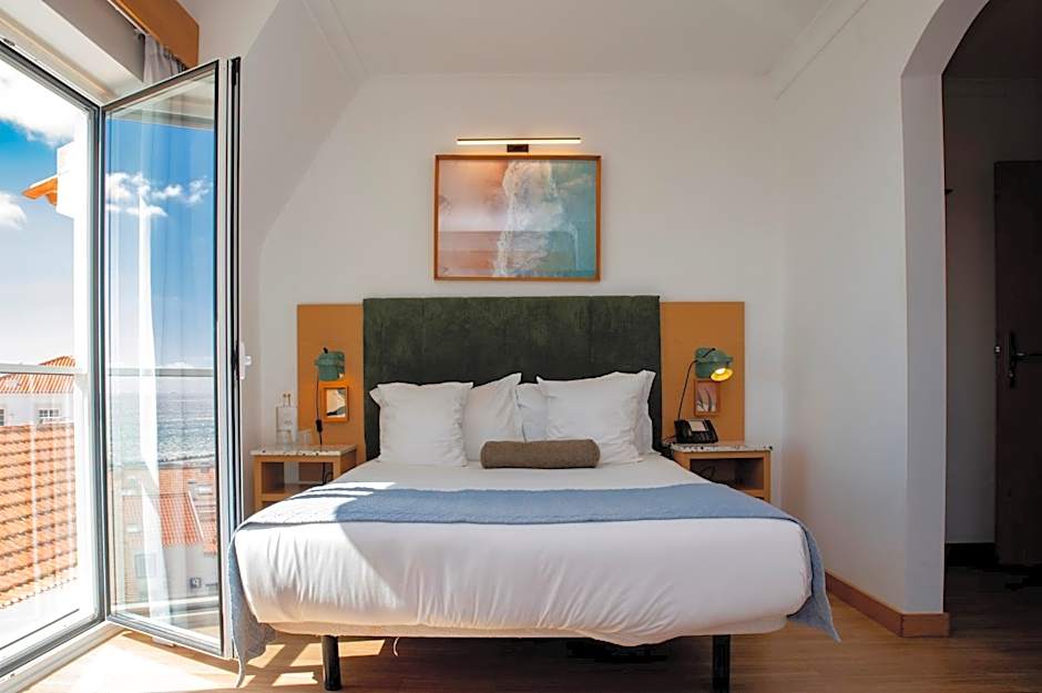 Photo 1 of 8 of 1 Double Bed or 2 Beds, Sea View