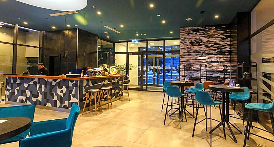 Marvie Hotel & Health