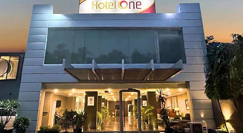 Hotel One The Mall, Lahore