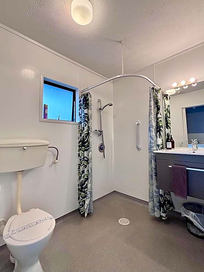 Wrights by the Sea Motel