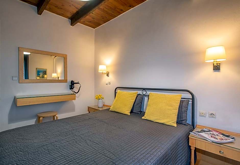 Nancy - Chara Apartments