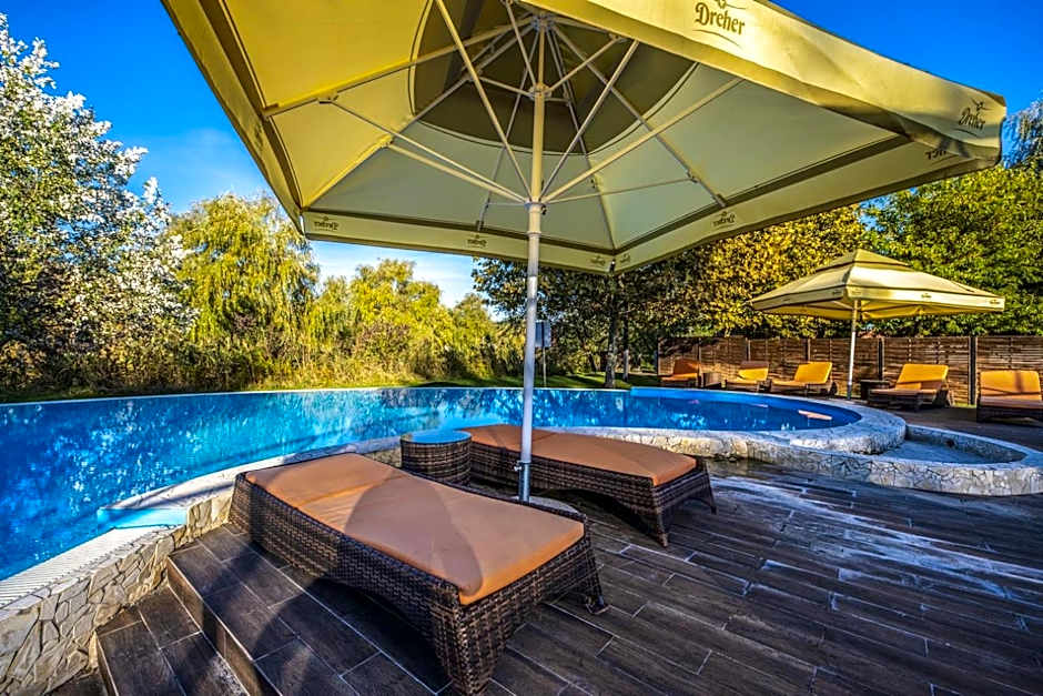 Erdőspuszta Club Hotel Fenyves