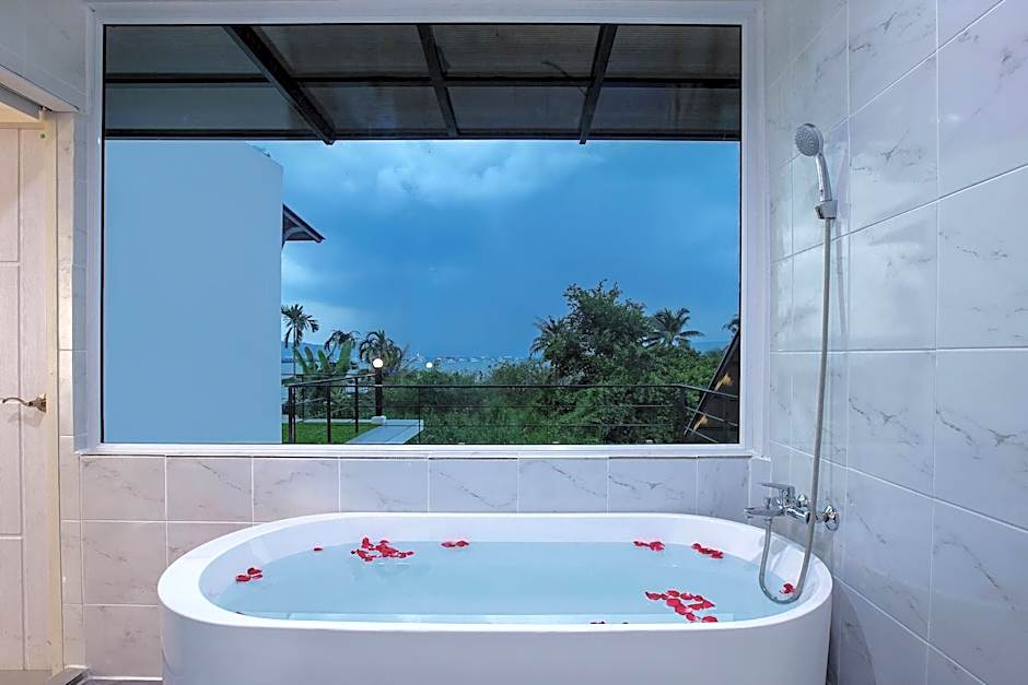 Nariya Bayfront Phuket