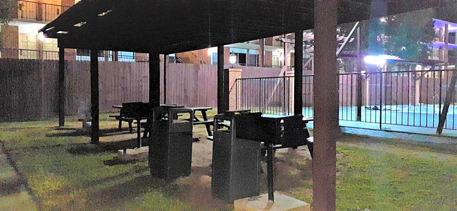 Americas Best Value Inn Phenix City