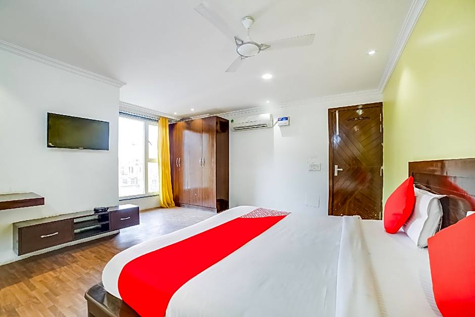 Hotel Carol Garden by OYO Rooms – Delhi, NY