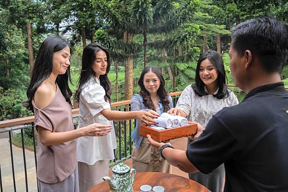 Plataran Puncak Residences