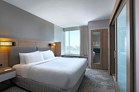 Queen Suite with Two Queen Beds