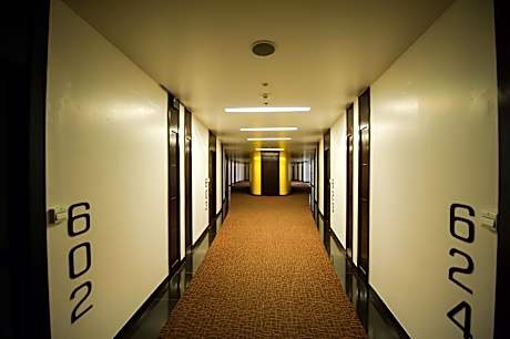 Executive Suite with City View