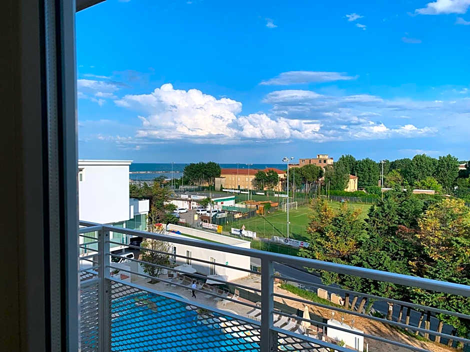 Daniel Apartments