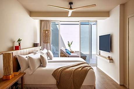 Beyond ME + Suite 2 Bedroom with Terrace