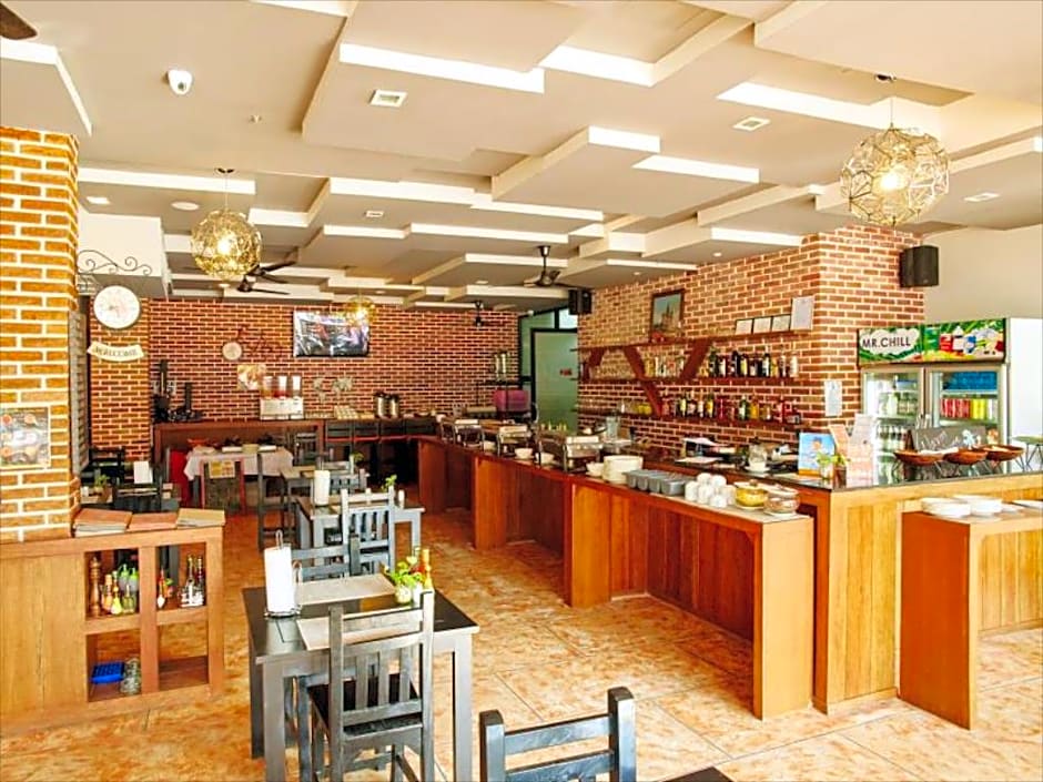 Easy Planet Phuket Patong