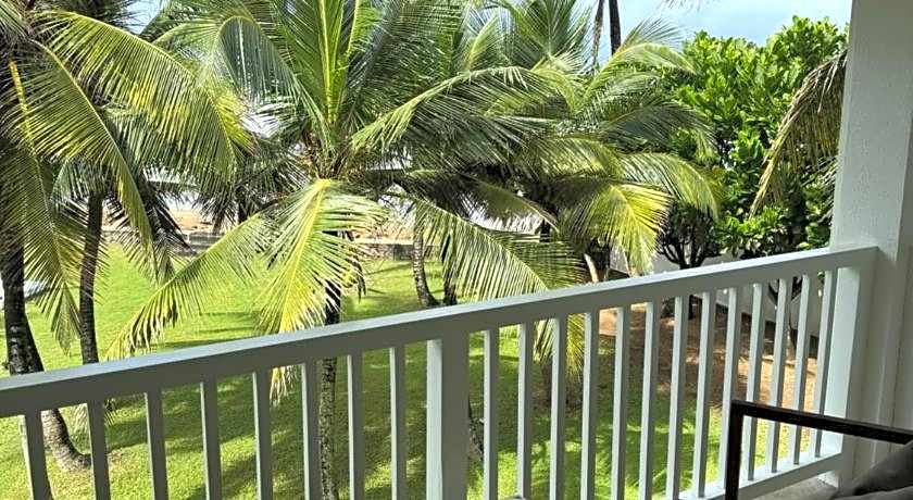 Arabella on Boossa Private Hotel