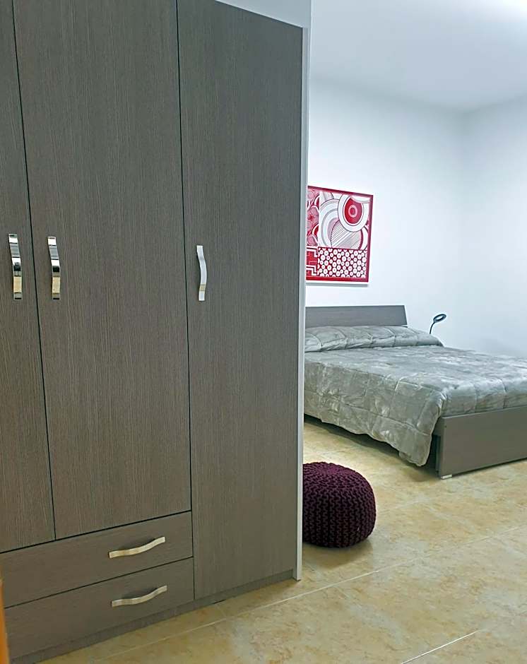 B&B HERCULANEUM RUINS