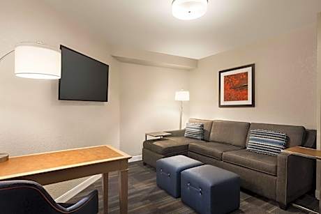Queen Suite with Two Queen Beds and Sofa Bed