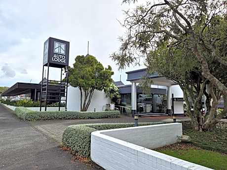 Auto Lodge Motor Inn