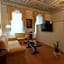 Tornabuoni La Petite Suite