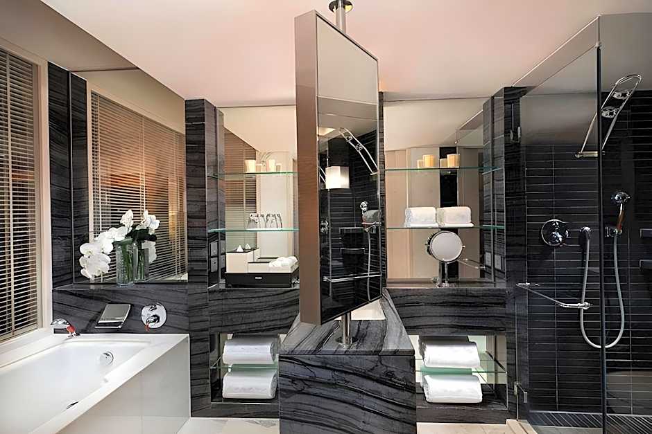 Aspen Suites Hotel Sukhumvit 2 Bangkok by Compass Hospitality